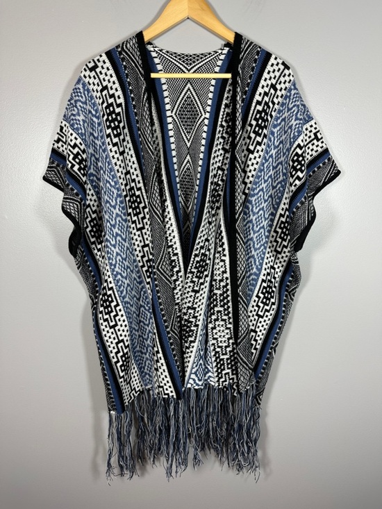 Lava Sweaters - LAVA Southwestern Boho Tribal Aztec Fringe Open Poncho One Size